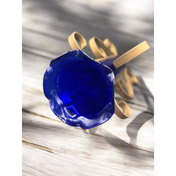 Vintage Cobalt Blue Ruffle Glass Bud Vase in Metal Scroll Stand 9" - Picture 3 of 7